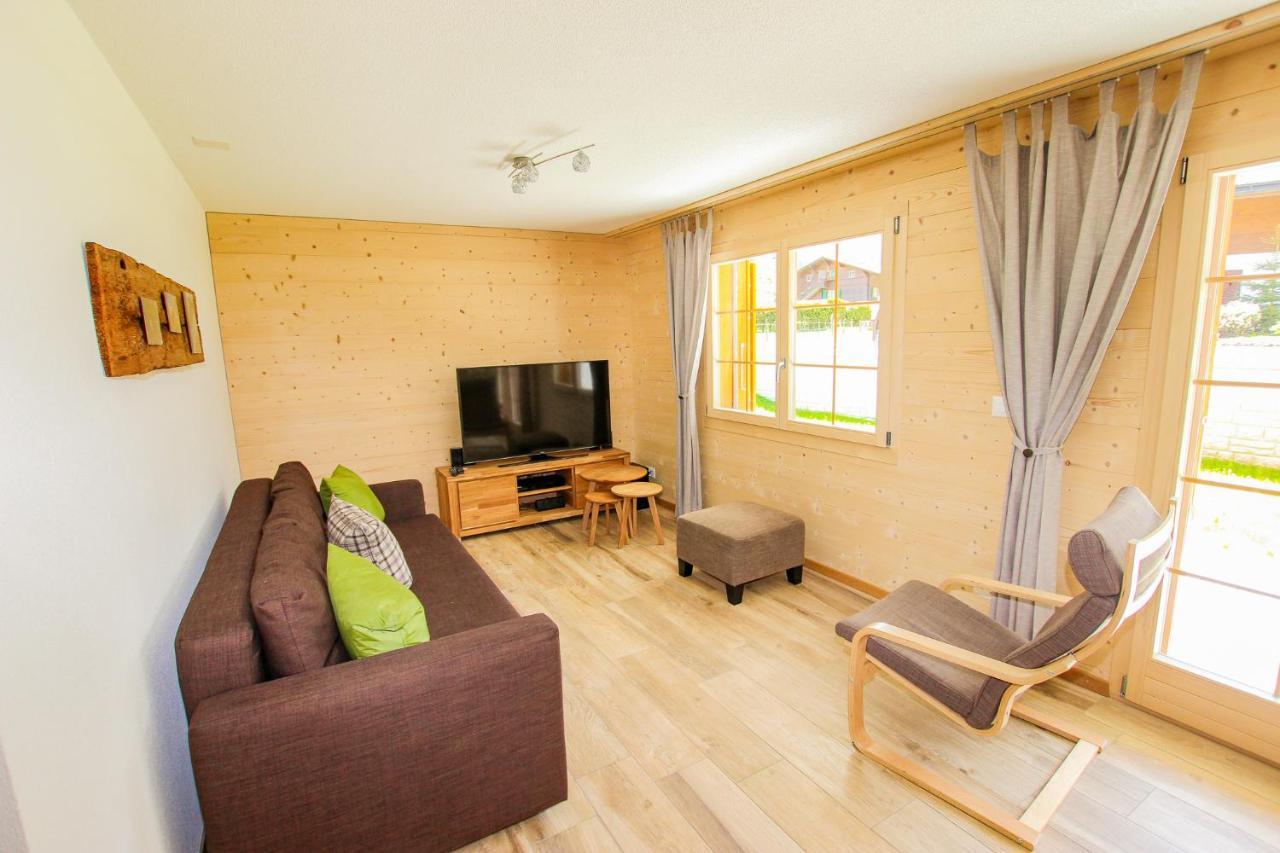 Ferienwohnung Bartschi 렌크 외부 사진