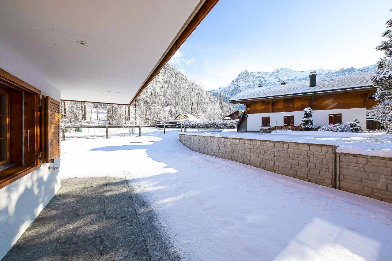 Ferienwohnung Bartschi 렌크 외부 사진